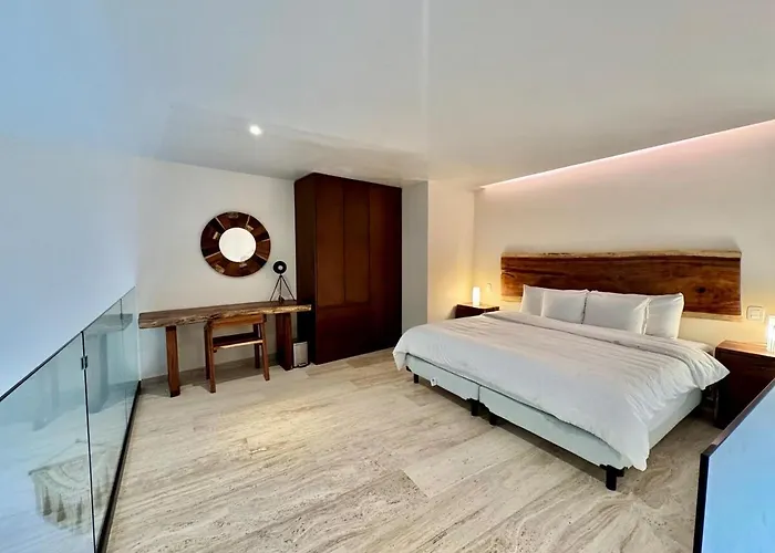 Hébergement de vacances Beautiful Loft Minutes From The Sea! *