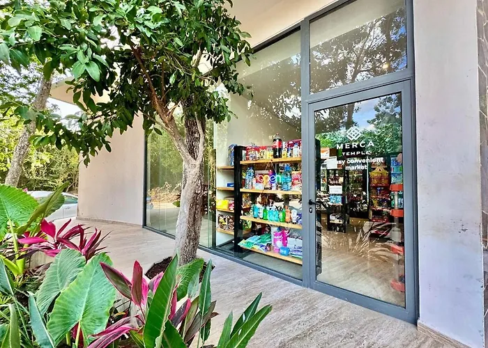 Hébergement de vacances Beautiful Loft Minutes From The Sea! *