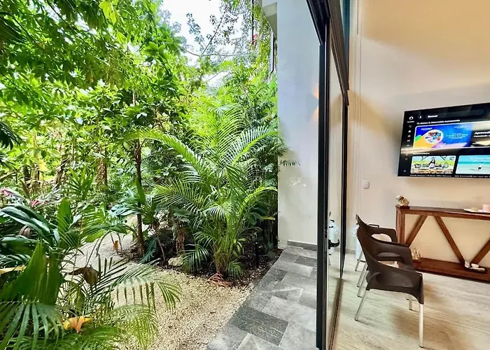 Beautiful Loft Minutes From The Sea! Holiday home *